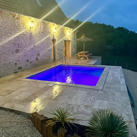 Jolie De Charme 8 Personnes Avec Piscine